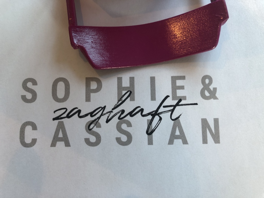 Sophie und Cassian – zaghaft. So lautet der Titel meines ersten Liebesromans